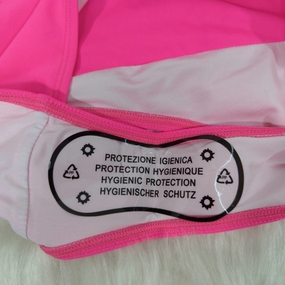 HALARA SWIMWEAR Crossover Bikini Bottom Swimsuit | X-SMALL - Picture 5 of 7